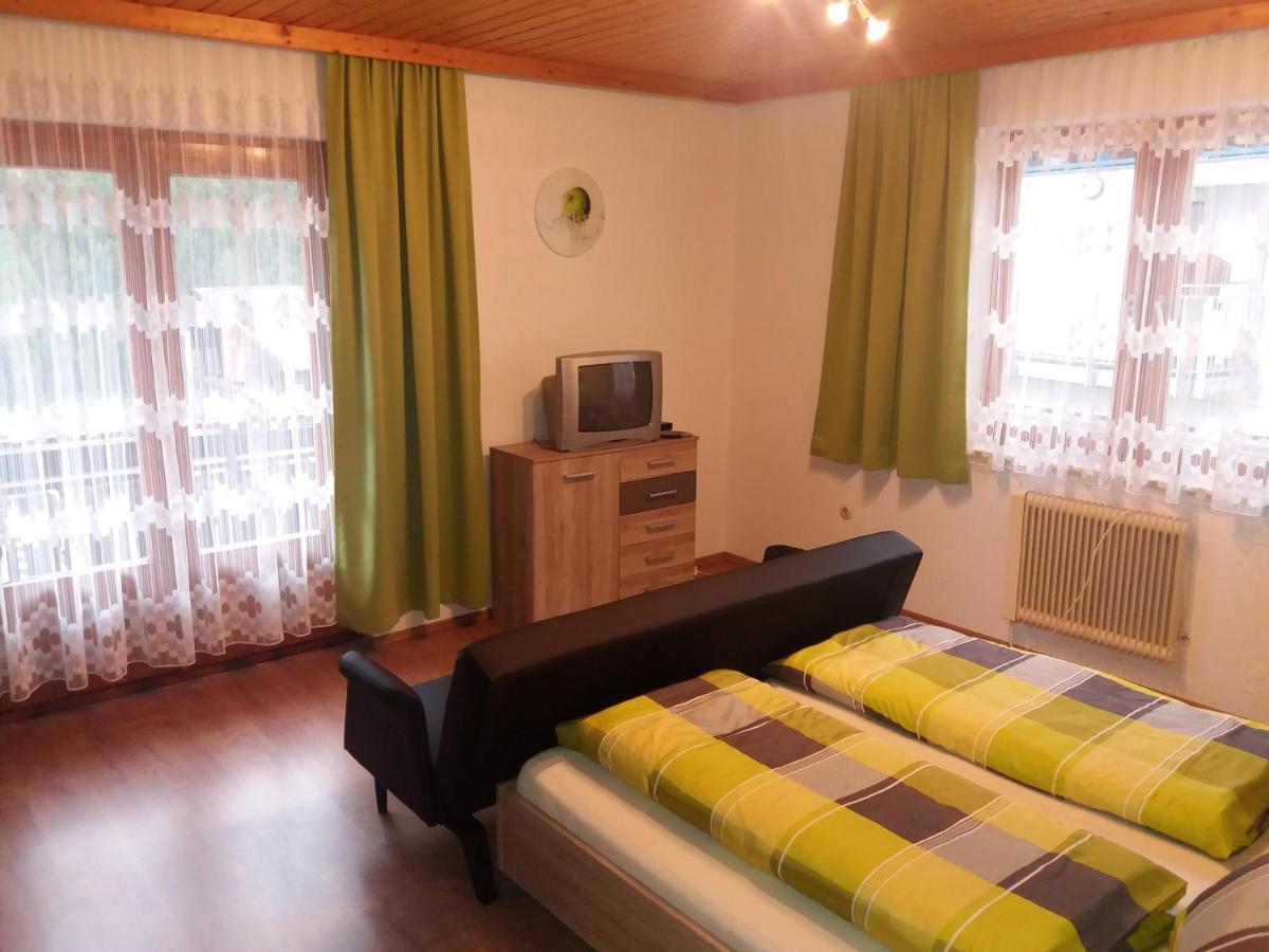 Ferienwohnung Alex 하일리겐불루트 외부 사진